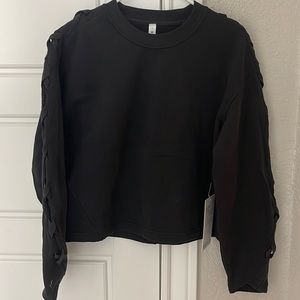 Lululemon braided detail pullover & jogger - black, size 8 NWT